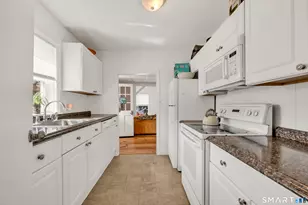 325 E Wakefield Blvd, Winchester, CT 06098 - Photo 11