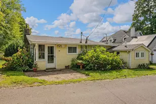 14 Putzel Ave, Guilford, CT 06437 - Photo 3