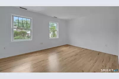124 Pine Hill Avenue, Stamford, CT 06906 - Photo 11