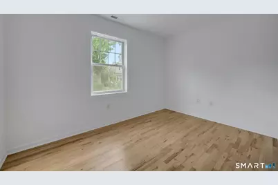 124 Pine Hill Avenue, Stamford, CT 06906 - Photo 13