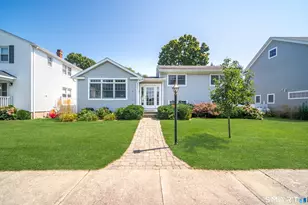 4 E Walk, Clinton, CT 06413 - Photo 1