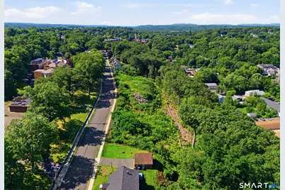365 Crown Street, Meriden, CT 06450 - Photo 5