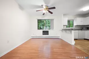 60 Lawn Ave, Stamford, CT 06902 - Photo 7