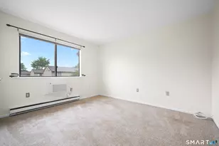 60 Lawn Ave, Stamford, CT 06902 - Photo 17