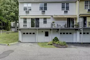 80 Hunter Ct, Torrington, CT 06790 - Photo 3