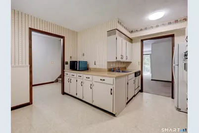 80 Hunter Court #80, Torrington, CT 06790 - Photo 17