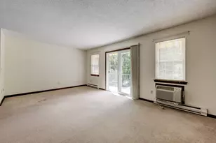80 Hunter Ct, Torrington, CT 06790 - Photo 9