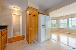 47 Tunxis St, Farmington, CT 06032 - Photo 9