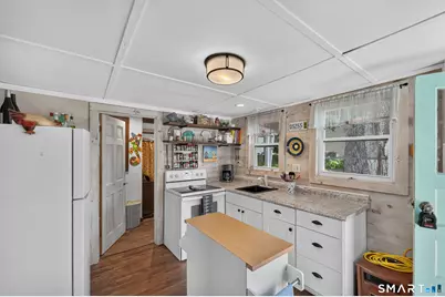 190 Giants Neck Road, East Lyme, CT 06357 - Photo 15