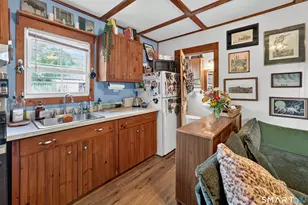 190 Giants Neck Rd, East Lyme, CT 06357 - Photo 19