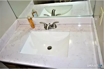 29 Cleveland Street #5, Danbury, CT 06810 - Photo 9