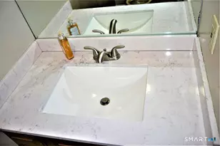 29 Cleveland St, Danbury, CT 06810 - Photo 9