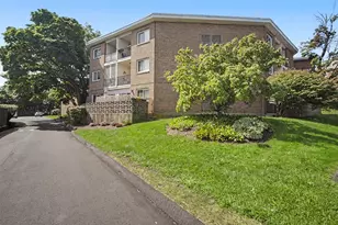 126 Biruta St, New Britain, CT 06053 - Photo 3