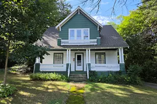 137 Hawkins St, Killingly, CT 06239 - Photo 1