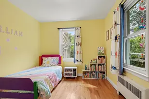 17 N Forest Cir, West Haven, CT 06516 - Photo 17