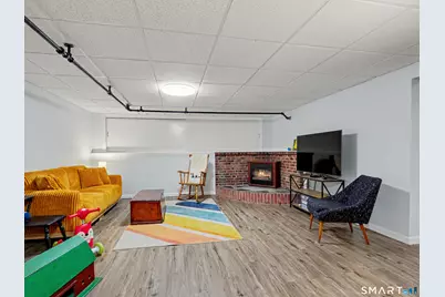 17 North Forest Circle, West Haven, CT 06516 - Photo 25