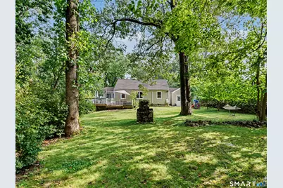 17 North Forest Circle, West Haven, CT 06516 - Photo 33