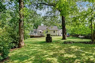 17 N Forest Cir, West Haven, CT 06516 - Photo 33