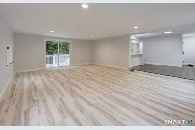 11 Cheshire Road, Prospect, CT 06712 - Photo 9