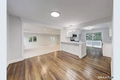 11 Cheshire Road, Prospect, CT 06712 - Photo 7
