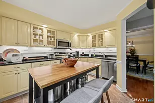 126 Roberton Crossing, Fairfield, CT 06825 - Photo 15
