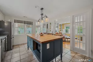 182 Ocean View Ave, Groton, CT 06355 - Photo 13