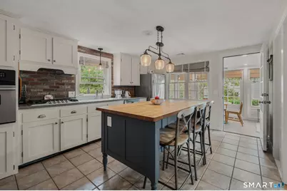 182 Ocean View Avenue, Groton, CT 06355 - Photo 15