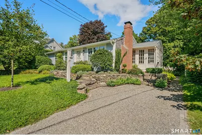 182 Ocean View Avenue, Groton, CT 06355 - Photo 1