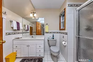 9 Pez Court, North Haven, CT 06473 - Photo 29