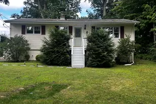 8 Lakeside Dr Exte, Ridgefield, CT 06877 - Photo 1