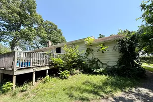 21 Marshall St, West Haven, CT 06516 - Photo 5