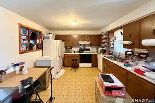 21 Marshall St, West Haven, CT 06516 - Photo 13