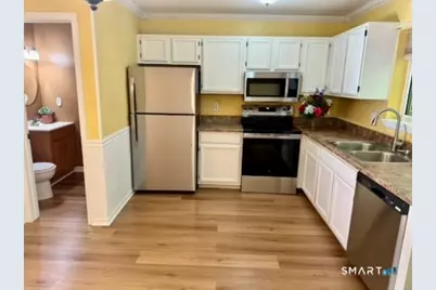 200 Yale Street #27B, Waterbury, CT 06704 - Photo 3