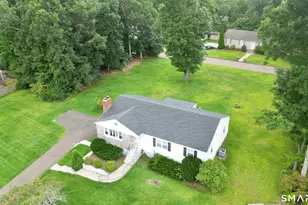 108 Pleasant Ave, East Haven, CT 06512 - Photo 29