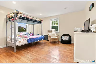108 Pleasant Avenue, East Haven, CT 06512 - Photo 7