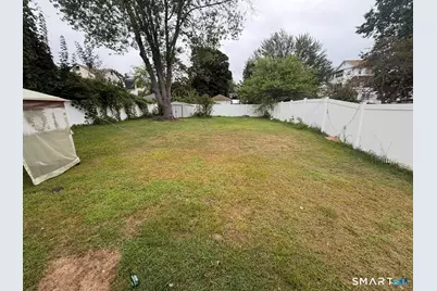16 Ledger Street, Hartford, CT 06106 - Photo 13