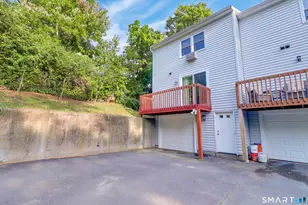 64 Hawthorne St, Bristol, CT 06010 - Photo 9