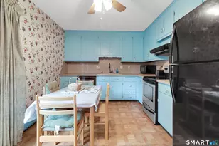 64 Hawthorne St, Bristol, CT 06010 - Photo 17