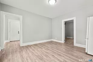 30 N Walnut St, Waterbury, CT 06704 - Photo 27