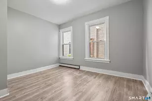30 N Walnut St, Waterbury, CT 06704 - Photo 15