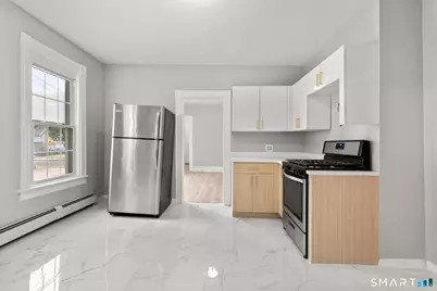 30 North Walnut Street, Waterbury, CT 06704 - Photo 7
