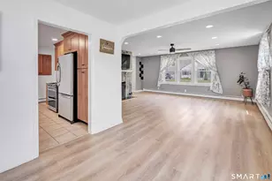 61 Wakeley St, Shelton, CT 06484 - Photo 7