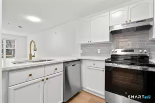 468 Main St, East Lyme, CT 06357 - Photo 7