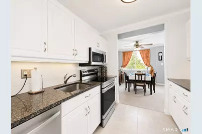 155 Brewster Street #3E, Bridgeport, CT 06605 - Photo 11