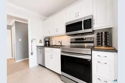 155 Brewster Street #3E, Bridgeport, CT 06605 - Photo 9