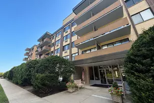 155 Brewster St, Bridgeport, CT 06605 - Photo 1