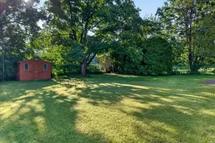 130 Spencer Dr, Middletown, CT 06457 - Photo 5