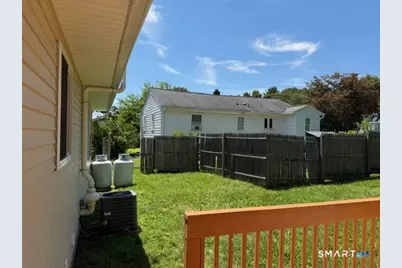83 Essex Avenue, Waterbury, CT 06704 - Photo 25