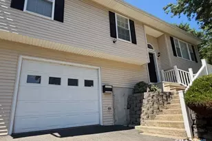83 Essex Ave, Waterbury, CT 06704 - Photo 23
