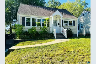 85 Pershing Street, Hartford, CT 06112 - Photo 1